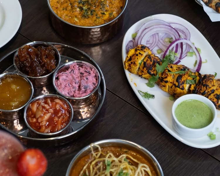 Khushis Restaurant Menu - Takeaway in Edinburgh | Delivery menu ...