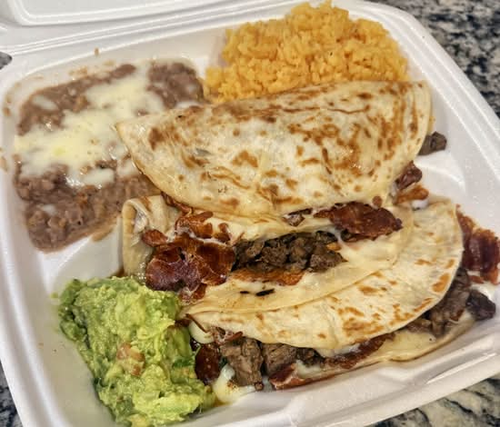Quesadillas Dinner - Chicken or Steak only