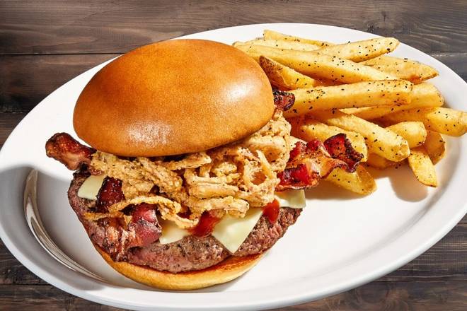 ‘CUE BACON CHEESEBURGER*