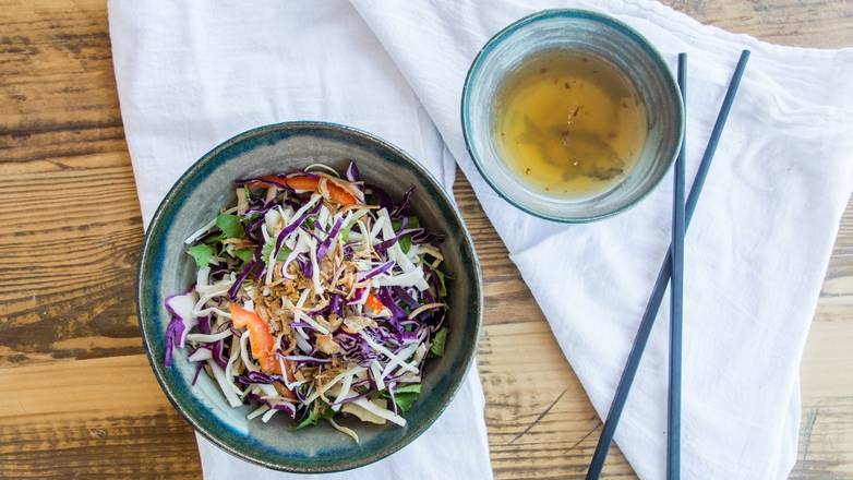 Vietnamese Crunchy Cabbage Salad