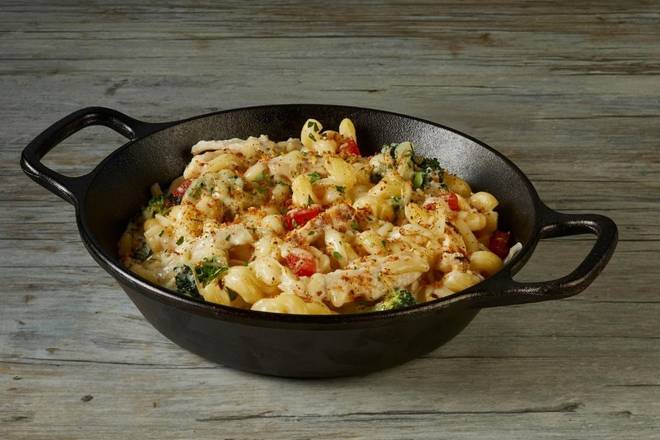 CHICKEN SCAMPI PASTA BAKE