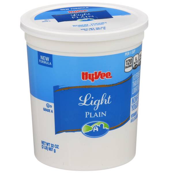 Hy-Vee Light Plain NonFat Yogurt