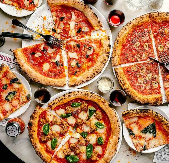 La Pizzaria Napolitana