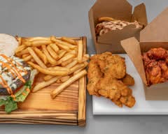 Boruch's BBQ (18 College Rd)