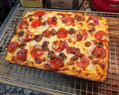 Pizzeria Detroit Square (Paileros. Ext, 10. Int, 42. Col, 20 De Noviembre. Del, Tempoal)