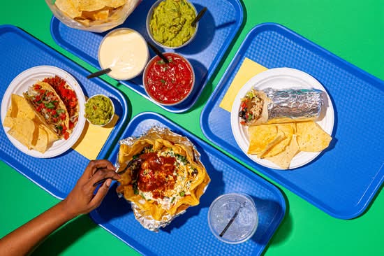 Salsarita's Fresh Mexican Grill (3901 Union Rd, Cheektowaga NY)