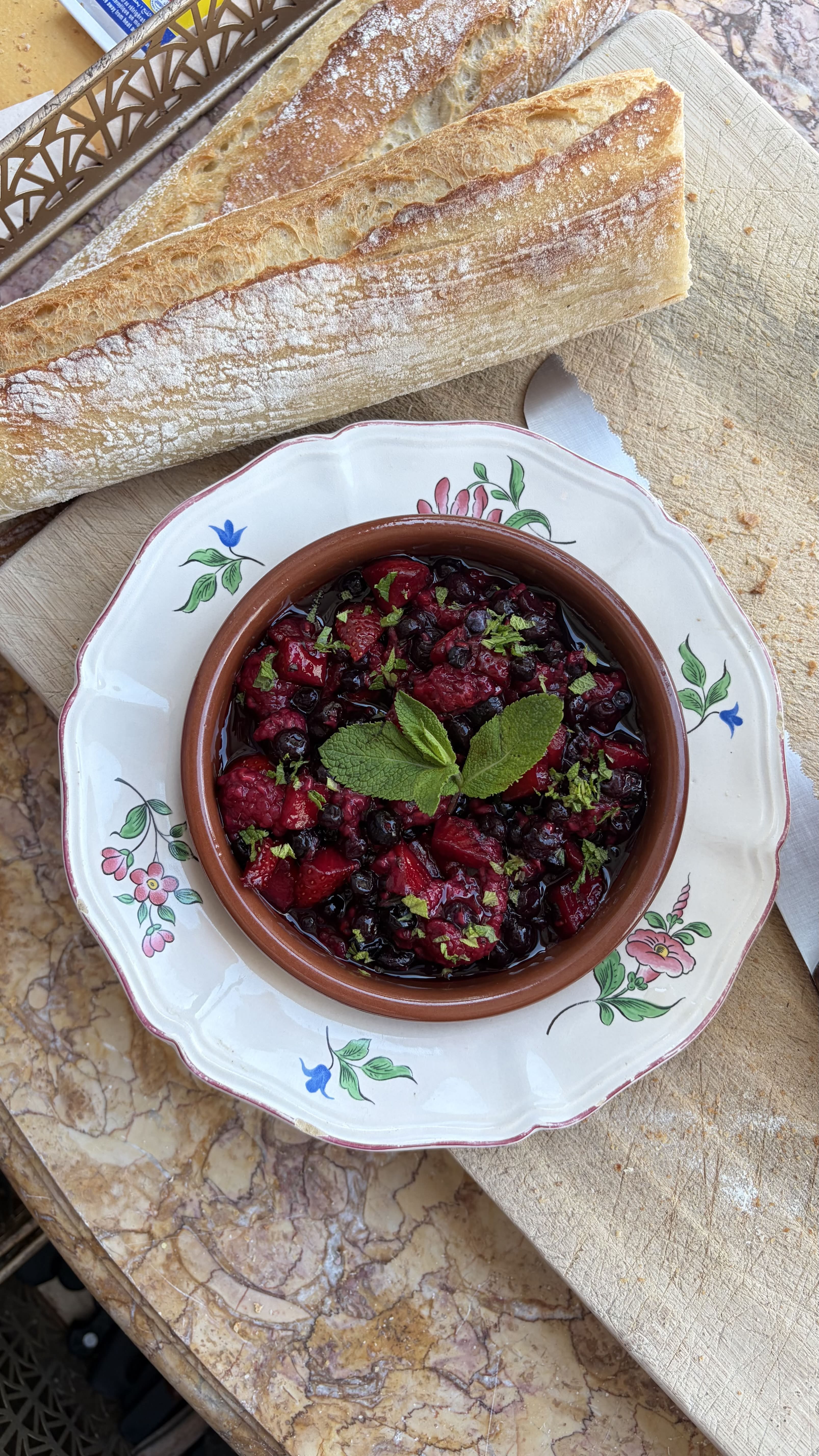 SALADE DE FRUITS ROUGES