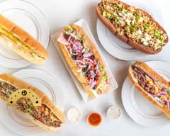 Molly’s Gourmet Market & Deli