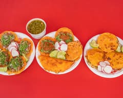 EL MASTER RED TACOS (6750 Cherry Ave)