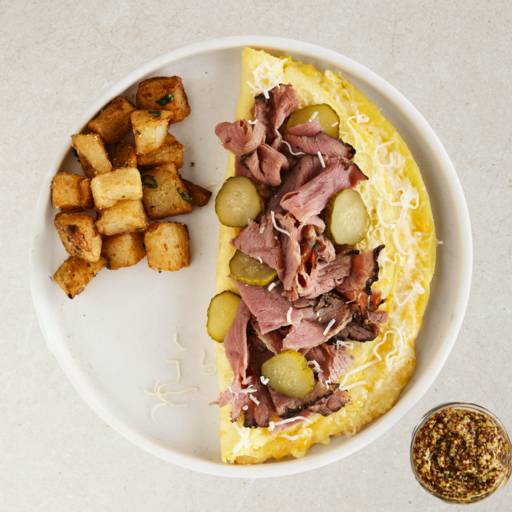Omelette viande fumée avec fromage suisse / Smoked Meat with Swiss Cheese Omelet