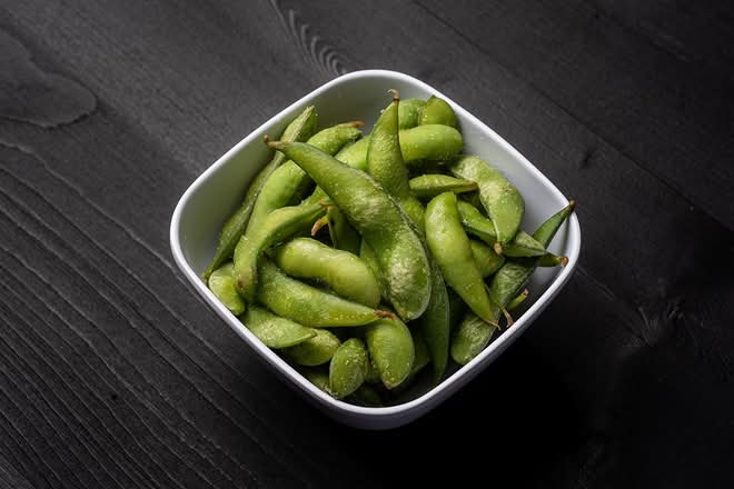 Edamame Salt or Garlic Sauce
