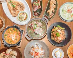 NUA THAI ROTOTUNA