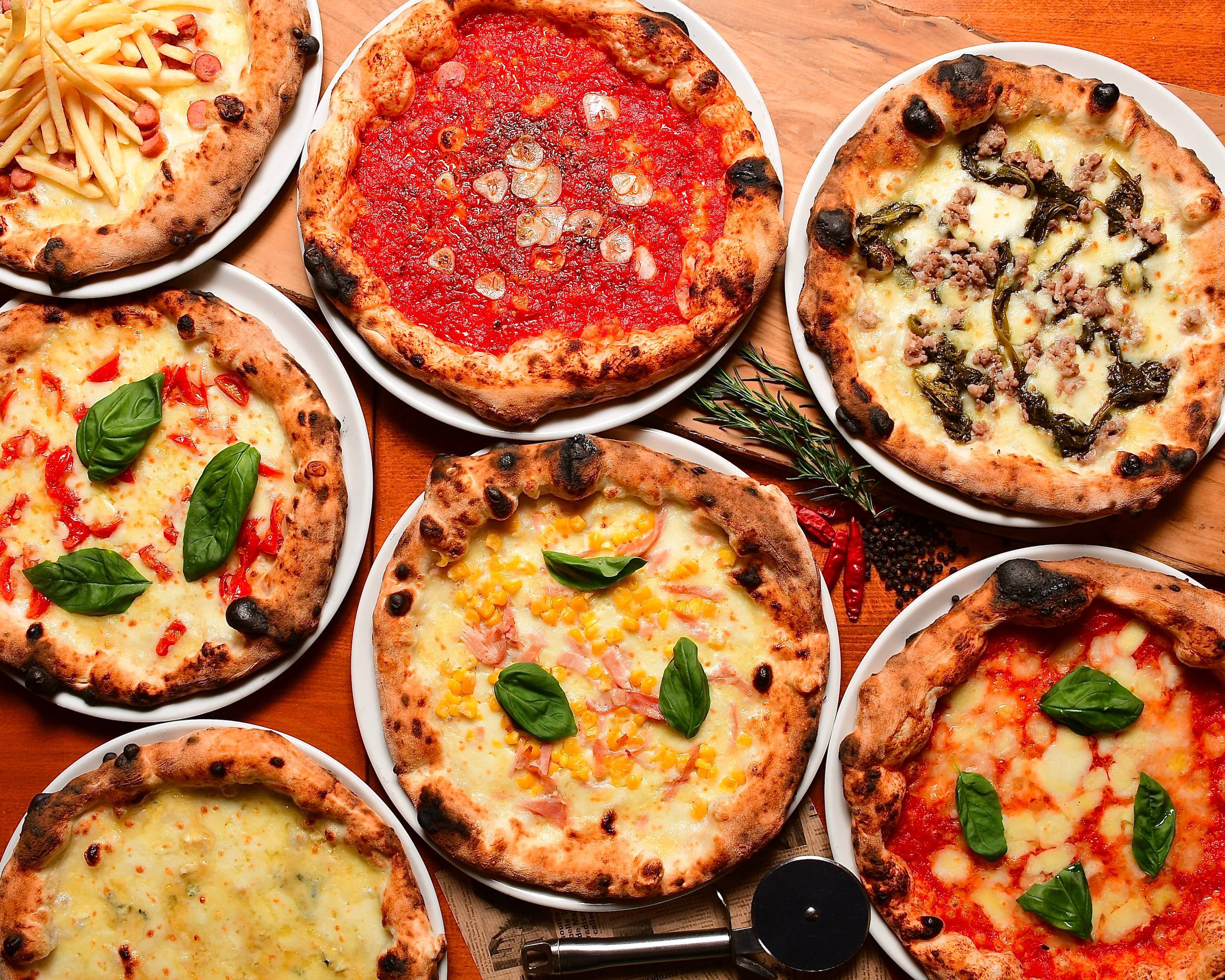 おうちでマリオ 薪窯ピザ Ouchi de MARIO Makigama Pizzaのデリバリー 