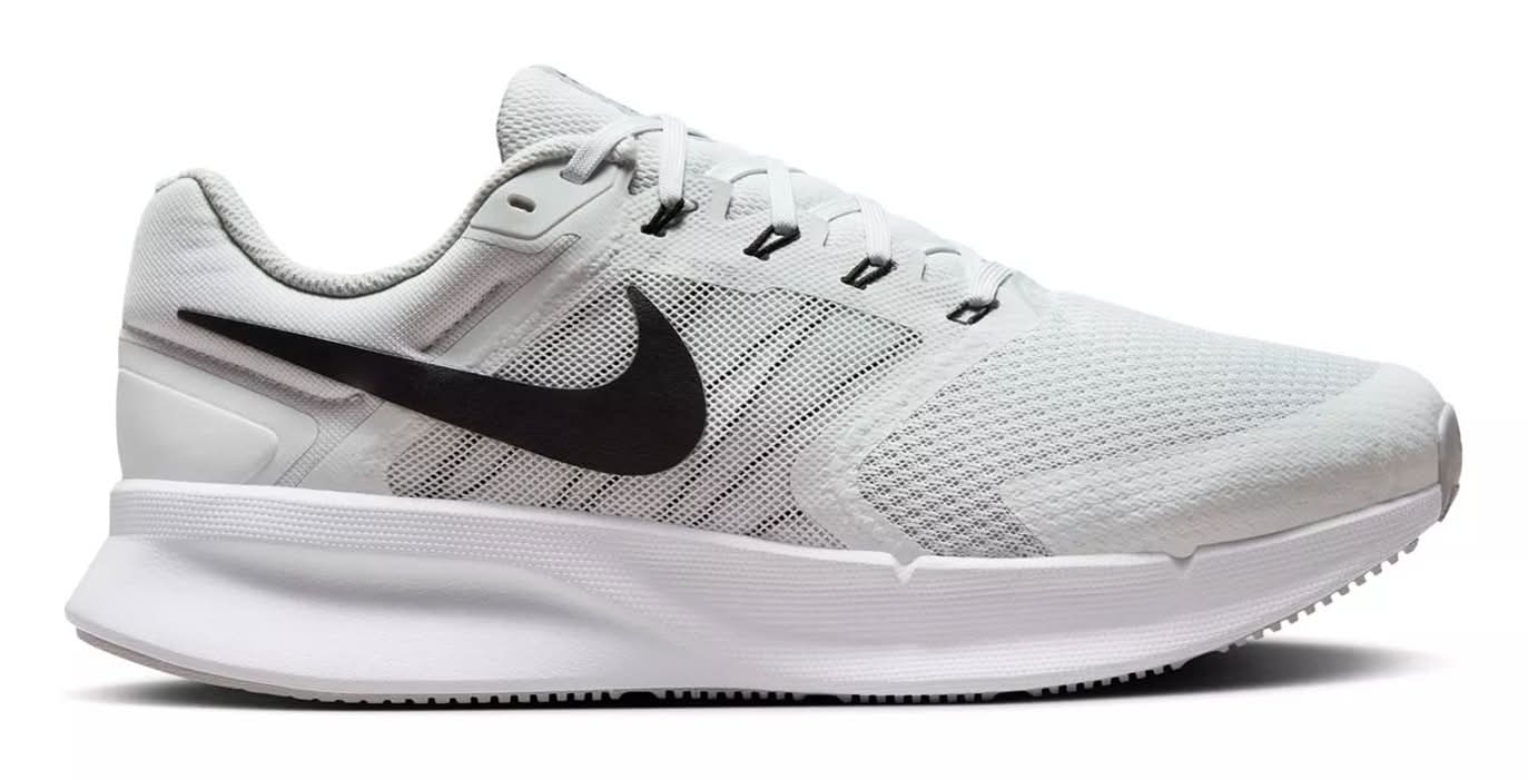 Nike Run Swift 3 Running Shoe - Men's (White/Black Extra Wide - 11)