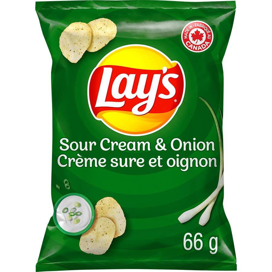 Lay's  croustilles (66 g) - sour cream & onion potato chips (66 g)