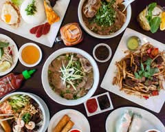 Pho Ly Quoc Su (4949 La Palma Ave)