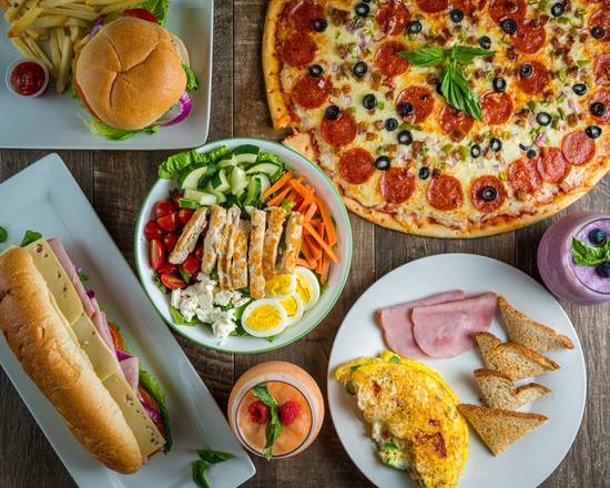Francescos Restaurant & Pizzeria