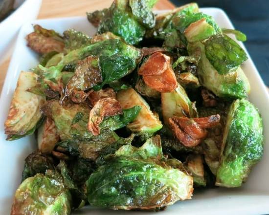 Crispy Garlic Brussels Sprouts