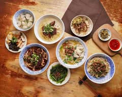 老三牛肉麵丨滷味小菜