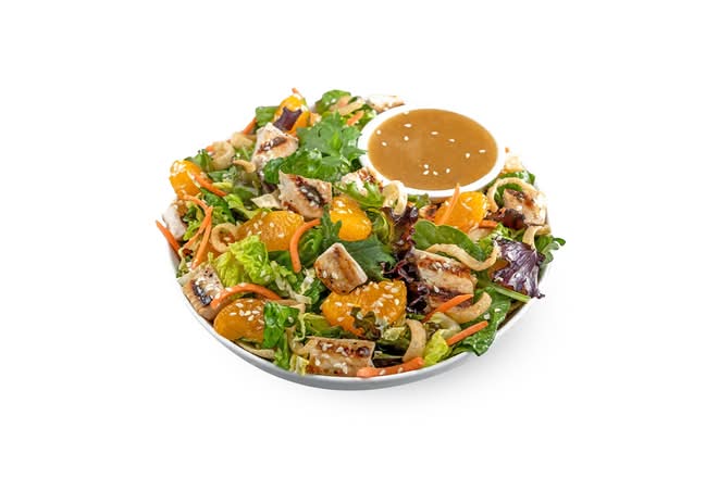 SIGNATURE CHINESE SALAD WITH CHICKEN OR TOFU