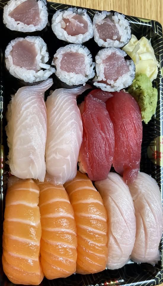 Sushi Deluxe