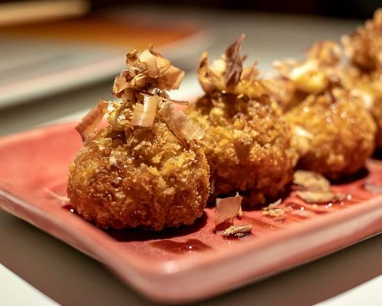 Croquetas de Atún rojo con katsuobushi