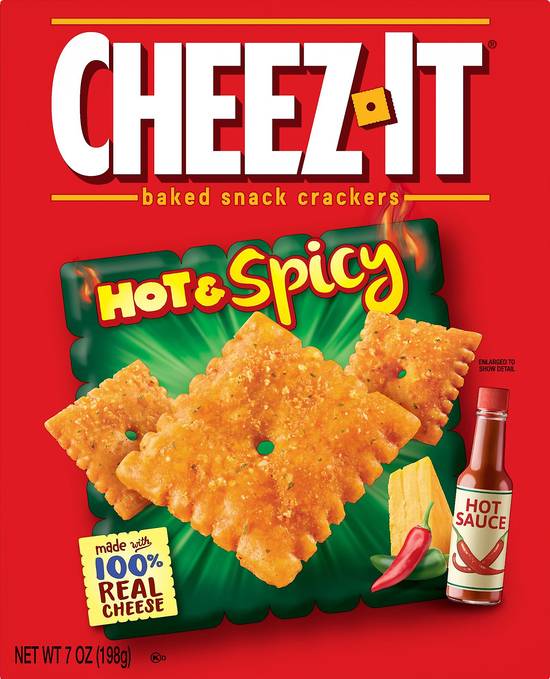 Cheez-It Baked Snack Cheese Crackers Hot & Spicy