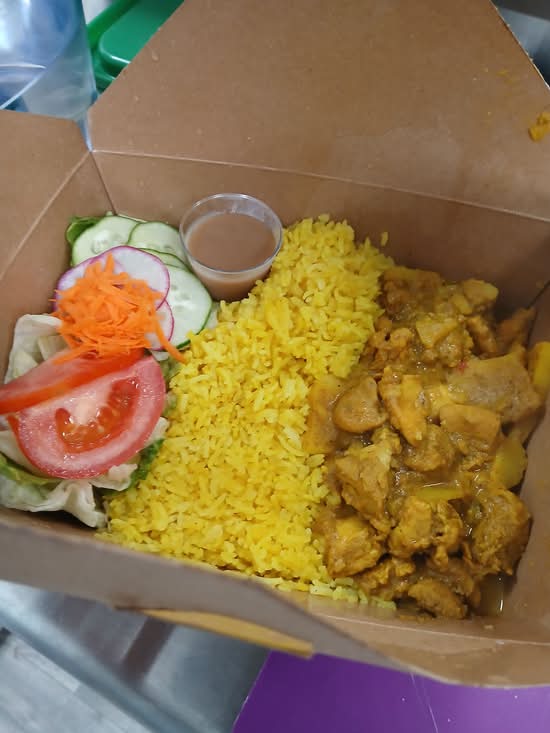 The Tree @ The Main Oasis (237 Main Street)