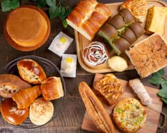 【毎日の食卓に🥐小さな幸せを届ける街のベーカリー🍞】ALOFT 光南店