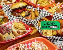 Hot dogs El Compadre (Jardines)