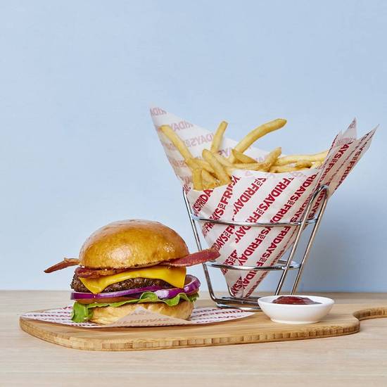 FRIDAYS™ Bacon Cheeseburger & Fries