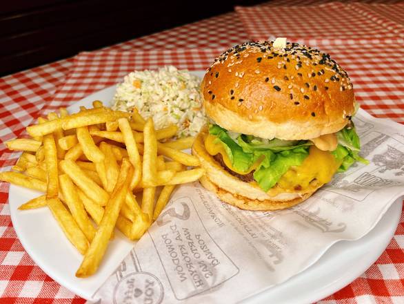 Vegan Cheeseburger