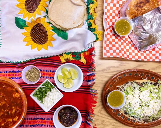 Antojitos Hidalguenses Doña Rita