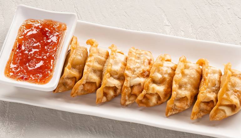 8.  Gyoza (8) 煎餃
