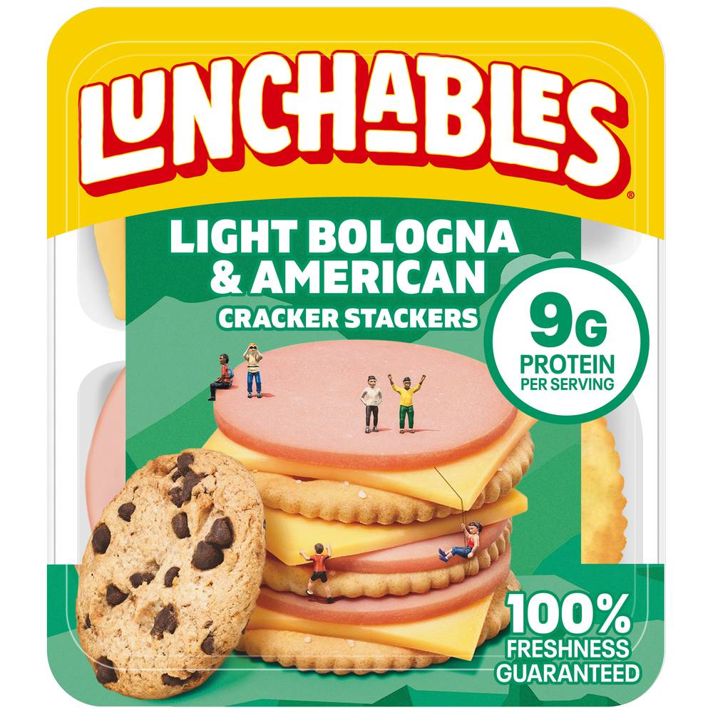 Lunchables Light Bologna & American Cracker Stackers (3.1 oz)