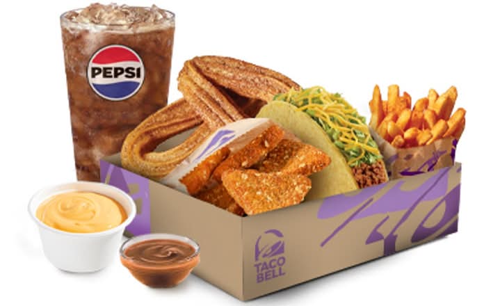 Chicken Nacho DeLuxe Box