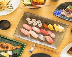 鮨ダイニング旨海 Sushi Dining Umami