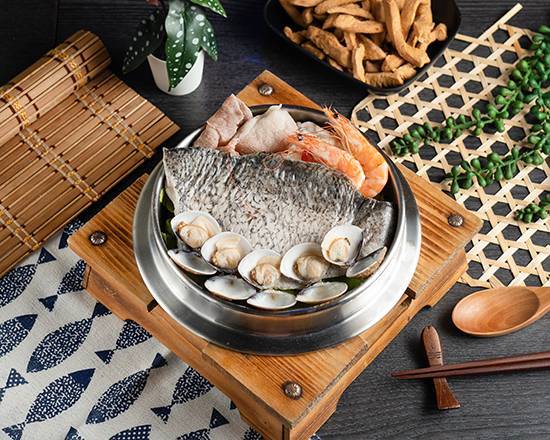 肥美鱸魚原味海鮮鍋燒