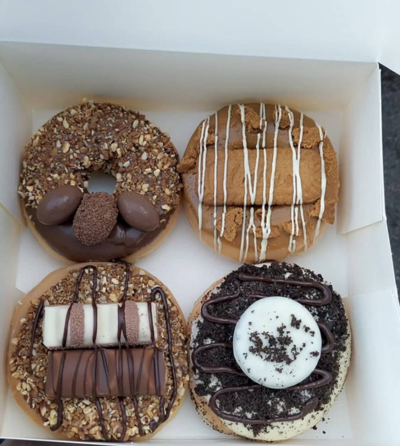 Box family xxl 8 beignet a partager 😍