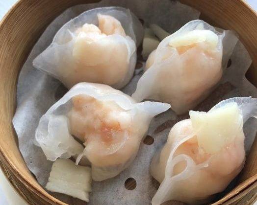 Scallop and Shrimp Dumplings (龙皇带子饺)