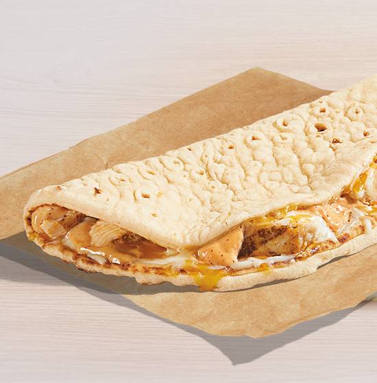 3 Cheese Chicken Flatbread Melt