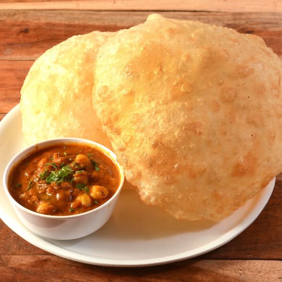 CHOLE BHATURE