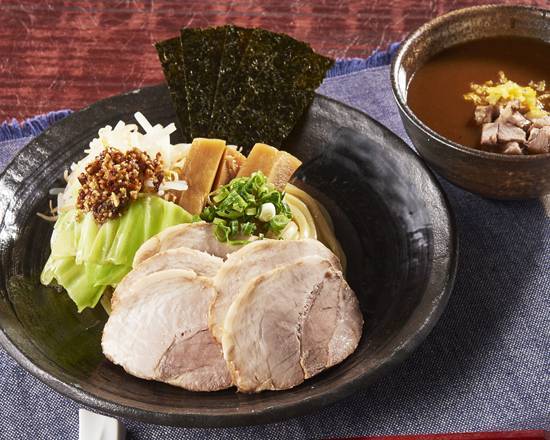 柔らかチャーシュー5枚入り　魚介×豚骨つけ麺（麺200g）