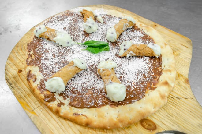 Cannoli Nutella Love Pie
