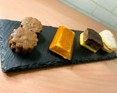 kashikotoba【コーヒーと一緒に美味しいお茶菓子を】