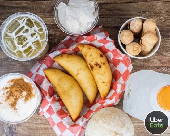 Cocos Juancho (1400 Northwest 121st Avenue)