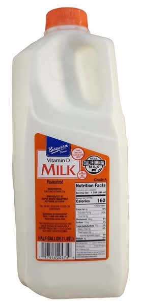 Bayview Farms Pasteurized Milk (1.89 L)