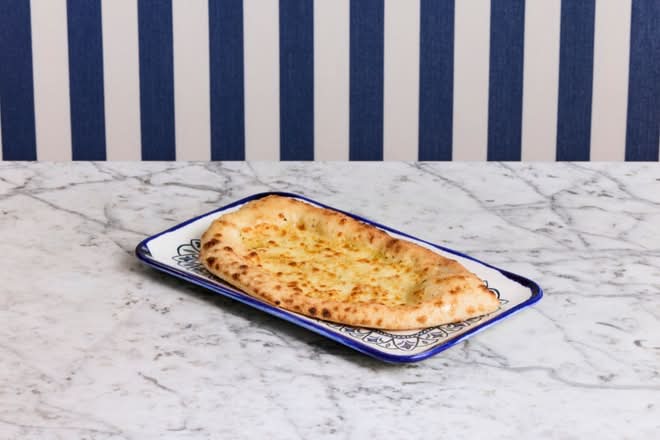 Garlic Bread with Mozzarella