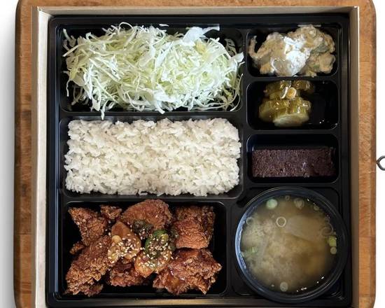 Boneless Chicken Meal Box