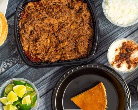 Birria Family meal rice & beans ( Feeds 5)